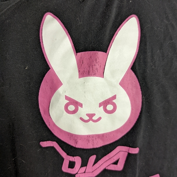 Small Overwatch DVa T Shirt - Picture 3 of 6